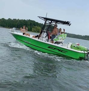 Meet your Posher, Madison